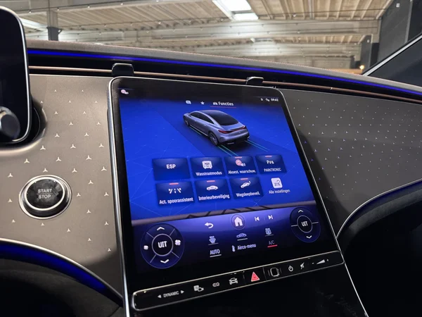 Mercedes-Benz EQE (2024) — foto 5 van 30