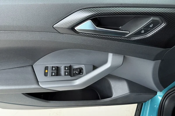 Volkswagen T-Cross (2021) — foto 8 van 23