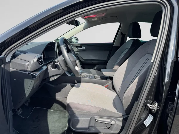 SEAT Leon (2025) — foto 2 van 24