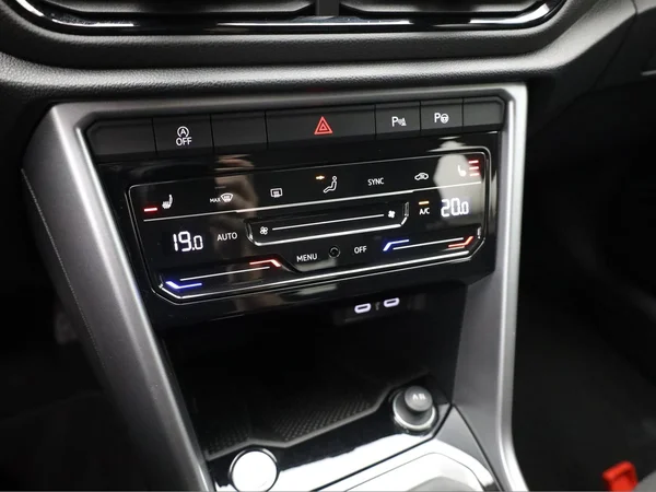 VOLKSWAGEN T-Roc (2025) — foto 8 van 19