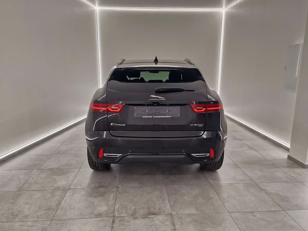 Jaguar E-PACE (2023) — foto 9 van 15