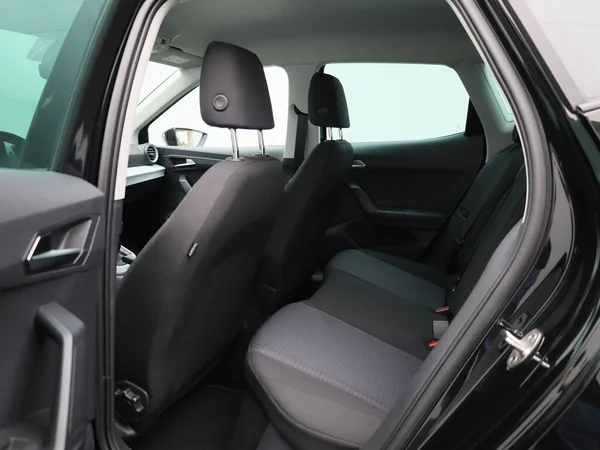 SEAT Arona (2023) — foto 4 van 39