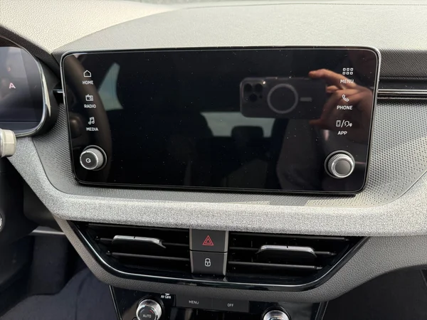 SKODA Scala (2025) — foto 18 van 18