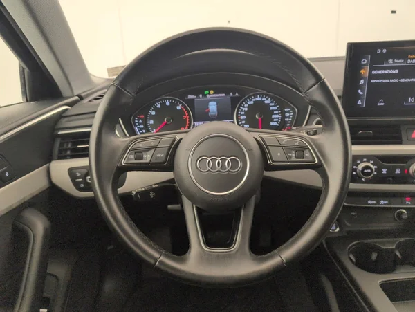 Audi A4 sw (2022) — foto 6 van 35
