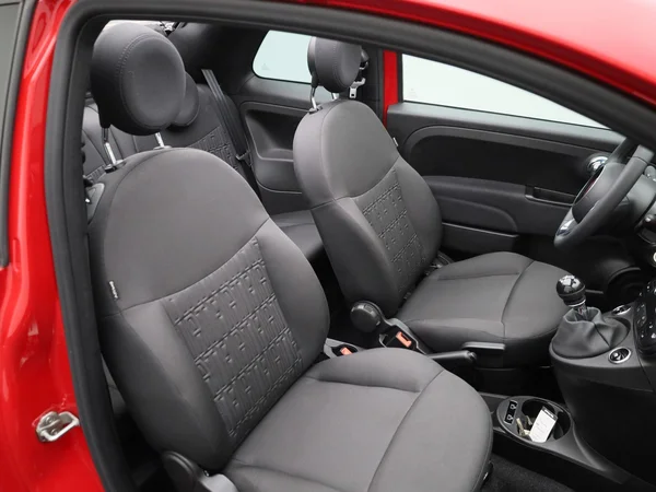 Fiat 500C (2023) — foto 26 van 37