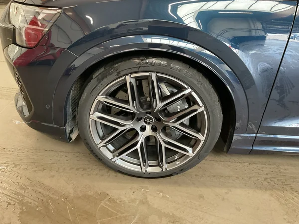 AUDI RS Q8 SUV (2025) — foto 14 van 22