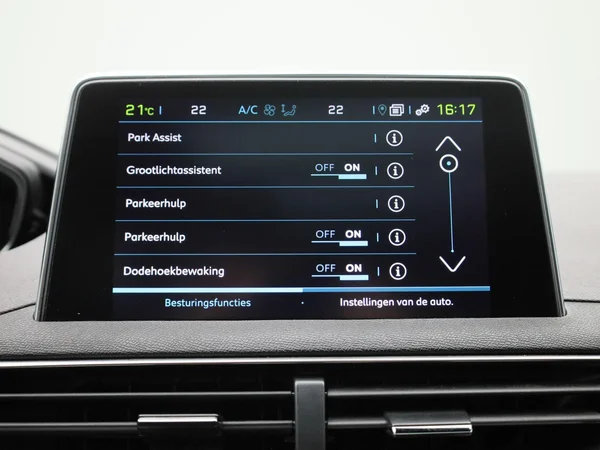Peugeot 3008 (2020) — foto 19 van 49