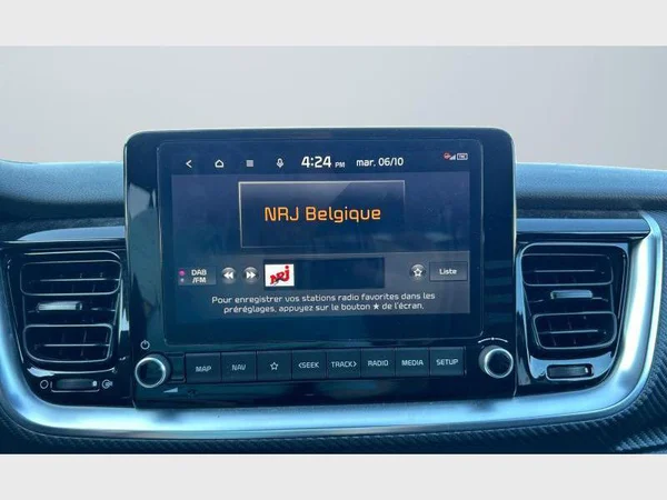 Kia Stonic (2024) — foto 5 van 31