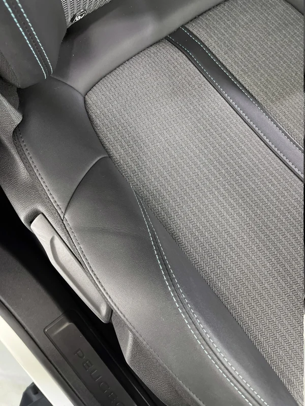 Peugeot 3008 (2024) — foto 42 van 49