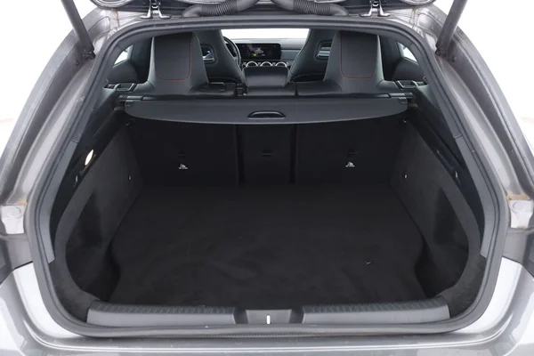 Mercedes-Benz CLA-Klasse (2023) — foto 8 van 16
