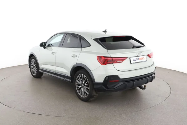 Audi Q3 (2024) — foto 10 van 16