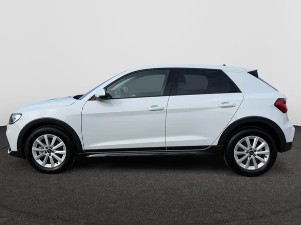 AUDI A1 Allstreet (2025) — foto 23 van 37