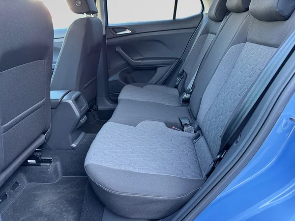 VOLKSWAGEN T-Cross (2024) — foto 4 van 12