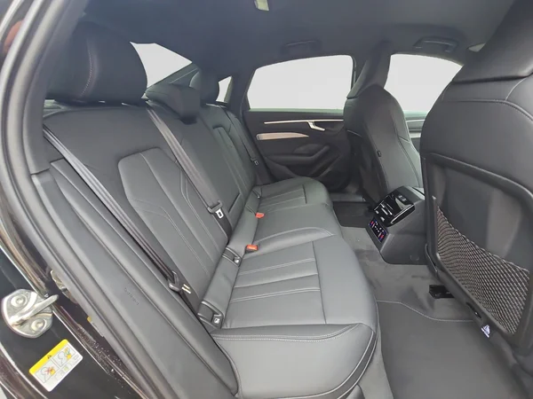 AUDI A6 e-hybrid (PHEV) (2025) — foto 5 van 24