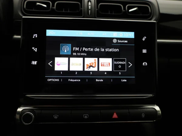 Citroën C3 (2022) — foto 6 van 36