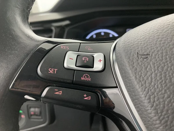 VOLKSWAGEN Polo (2019) — foto 35 van 36