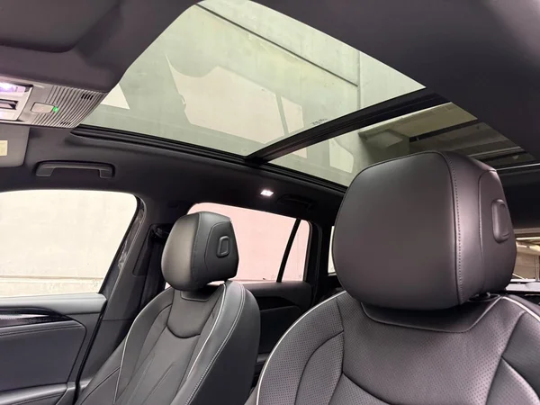 VOLKSWAGEN Tiguan (2026) — foto 19 van 19