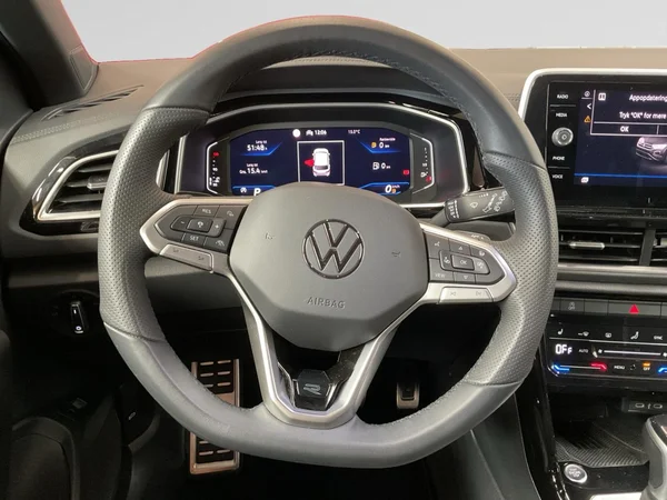 VOLKSWAGEN T-Roc (2024) — foto 4 van 22