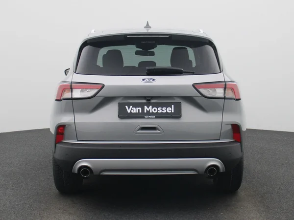 Ford Kuga (2022) — foto 37 van 40