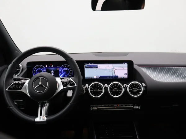 Mercedes-Benz EQA (2025) — foto 11 van 26
