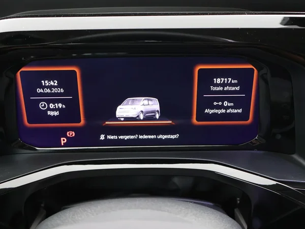 Volkswagen Multivan (2025) — foto 20 van 29
