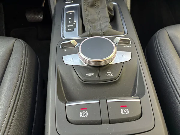 AUDI Q2 (2023) — foto 19 van 24