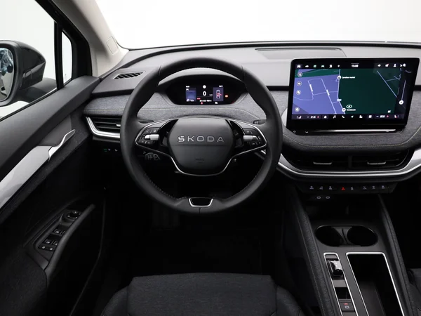 SKODA Elroq (2025) — foto 9 van 22