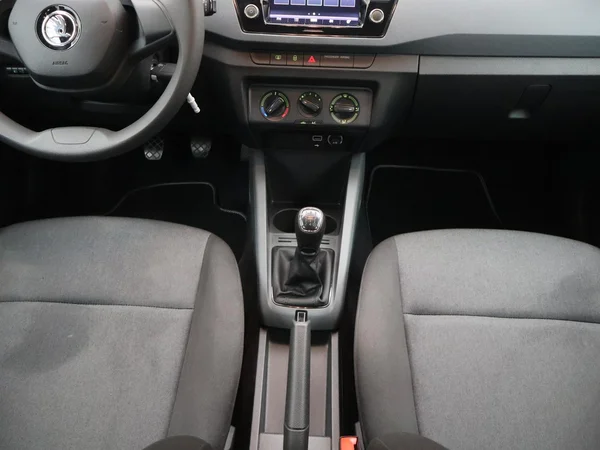 SKODA Fabia (2021) — foto 10 van 28