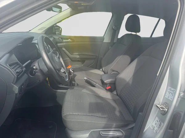 VOLKSWAGEN T-Cross (2023) — foto 17 van 17