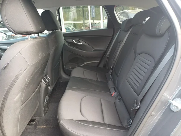 Hyundai i30 (2025) — foto 10 van 21