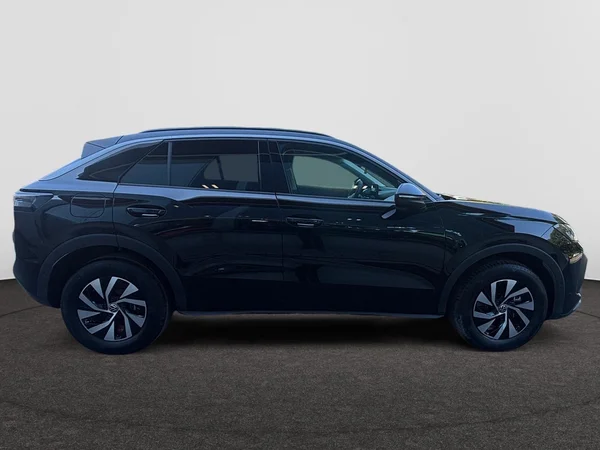 VOLKSWAGEN T-Roc (2026) — foto 12 van 19