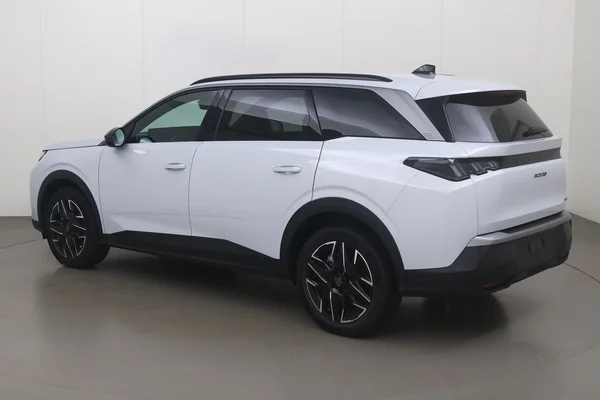 Peugeot 5008 (2025) — foto 13 van 19