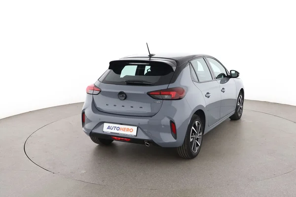 Opel Corsa (2024) — foto 12 van 16
