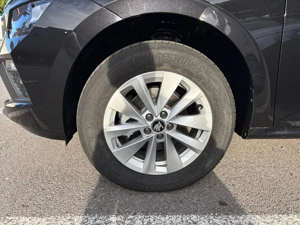 SKODA Kamiq (2026) — foto 16 van 24
