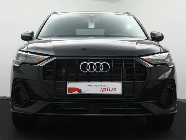Audi Q3 (2022) — foto 20 van 24