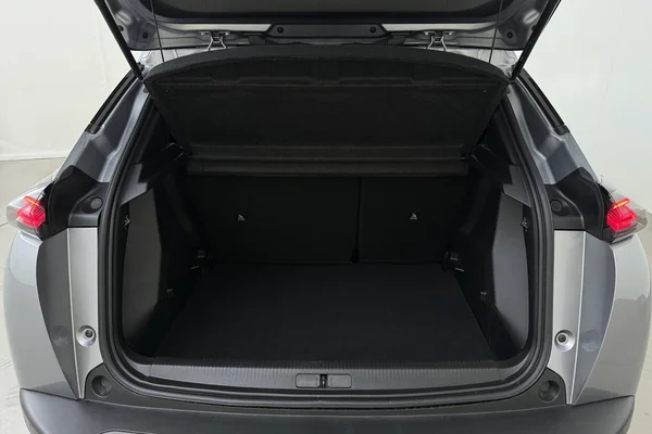 Peugeot 2008 (2025) — foto 12 van 16
