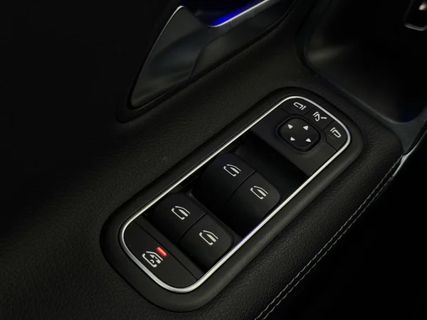 MERCEDES CLA 250 (2022) — foto 21 van 31