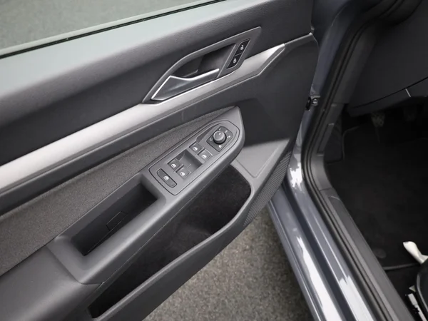 VOLKSWAGEN Golf VIII (2024) — foto 5 van 18