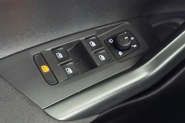 Volkswagen Taigo (2023) — foto 8 van 32