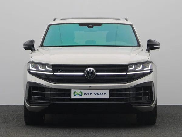 VOLKSWAGEN Touareg R (2025) — foto 23 van 27