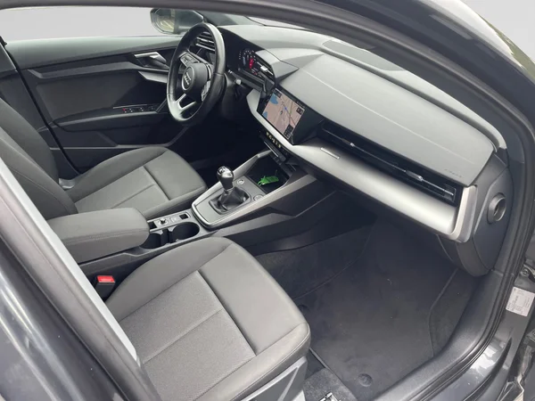 AUDI A3 Sportback (2023) — foto 7 van 20