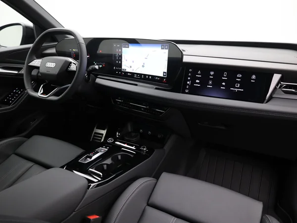 AUDI Q6 Sportback e-tron (2025) — foto 23 van 33