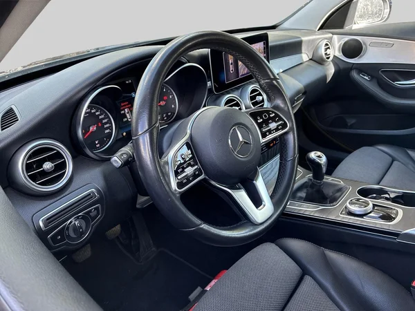 Mercedes-Benz C-Klasse (2020) — foto 17 van 17