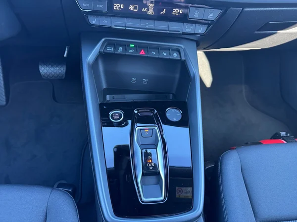 AUDI A3 Sportback PHEV (2026) — foto 3 van 24