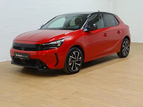 Opel Corsa (2025) — foto 14 van 18