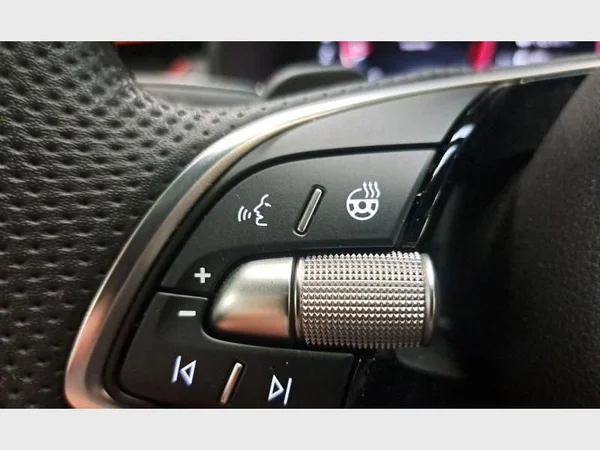 Skoda Kamiq (2025) — foto 8 van 25