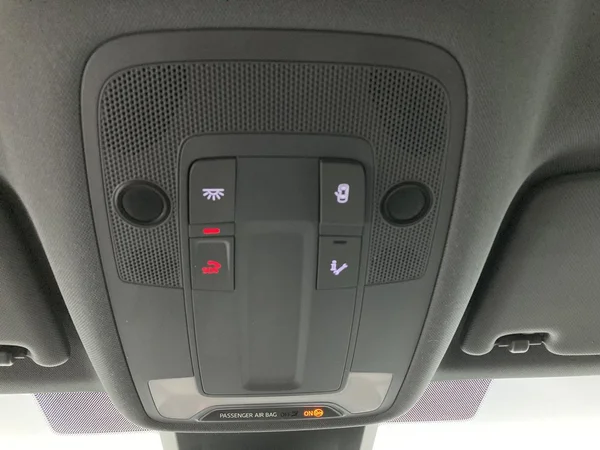 AUDI A3 Sportback (2022) — foto 9 van 35