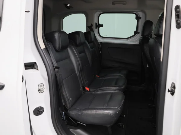 Opel Combo (2022) — foto 4 van 33