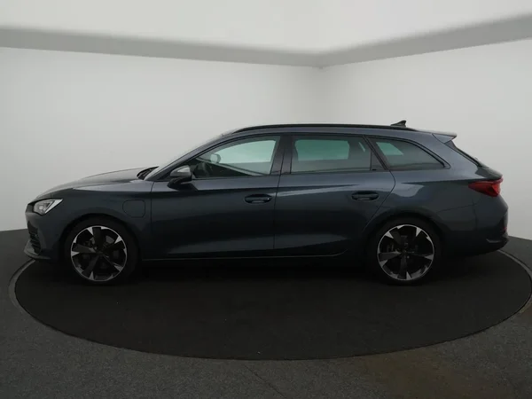 CUPRA Leon Sportstourer (2023) — foto 24 van 26