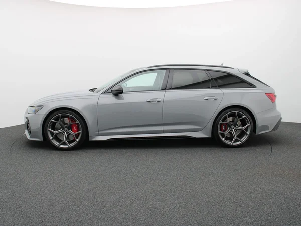 Audi RS6 (2024) — foto 22 van 27